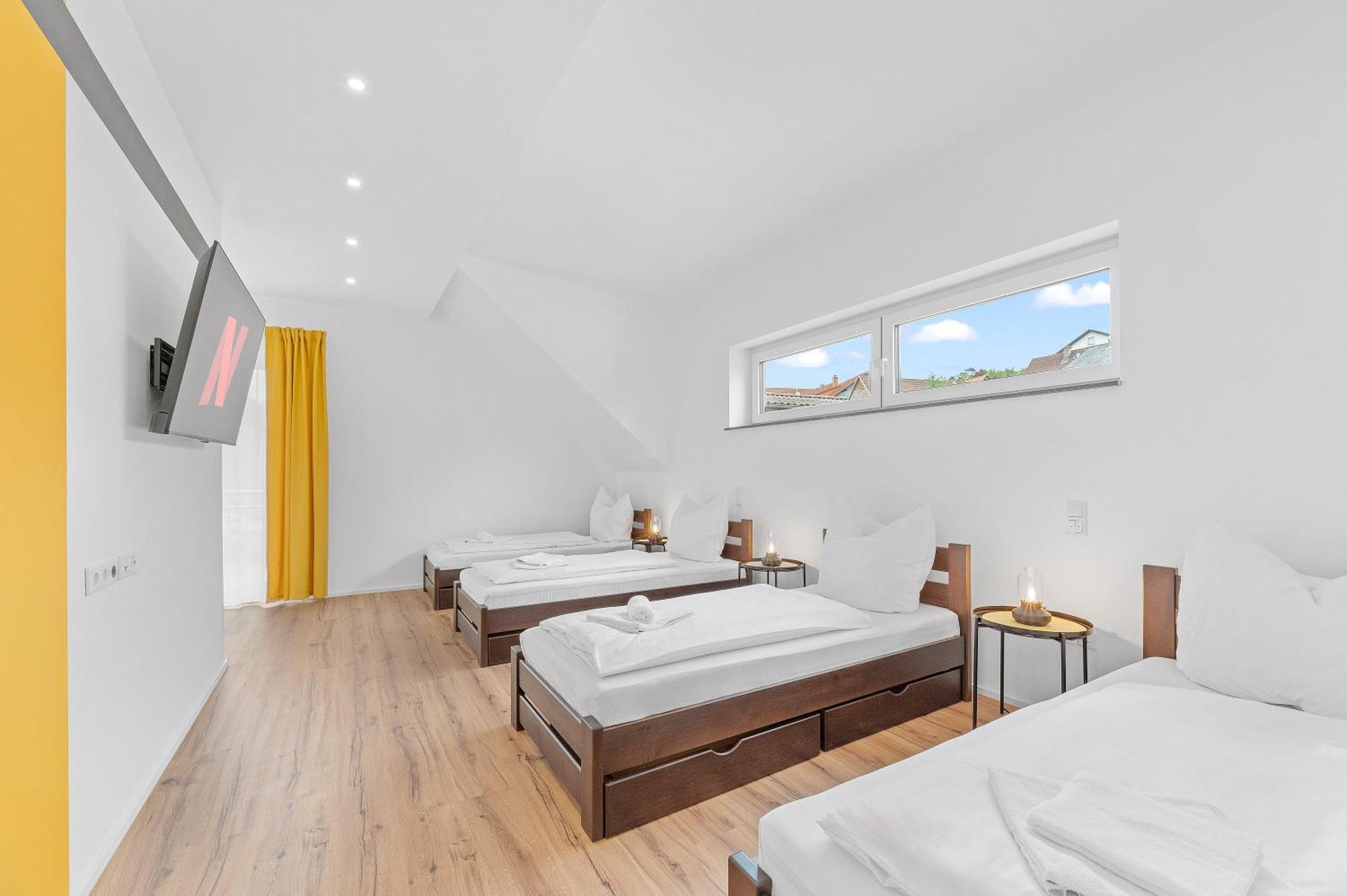 Golden Home With Barbecue, Yoga, Football Table Sinsheim Exterior foto
